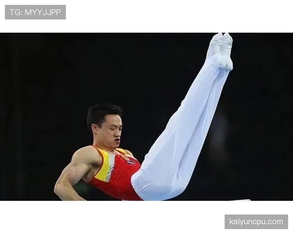 杨威退役后带娃比练体操还狠？这作息表谁看了不说句自律天花板