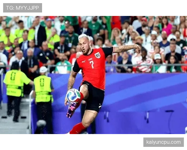 世界杯J组奥地利收官战：补时绝平完成晋级